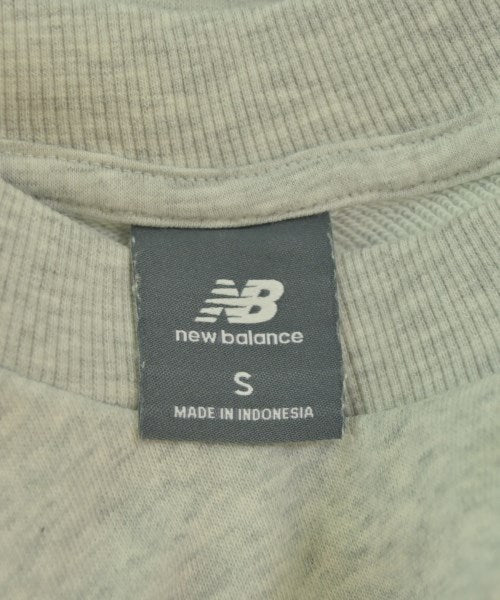 New Balance เสื้อสเวตเตอร์