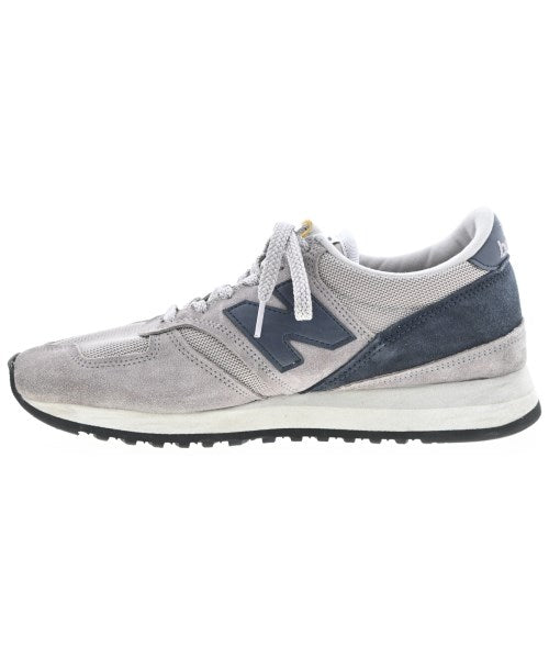 New Balance รองเท้าผ้าใบ