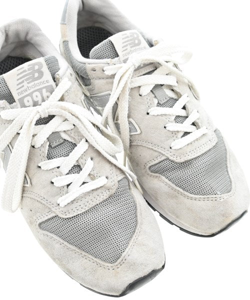 New Balance รองเท้าผ้าใบ
