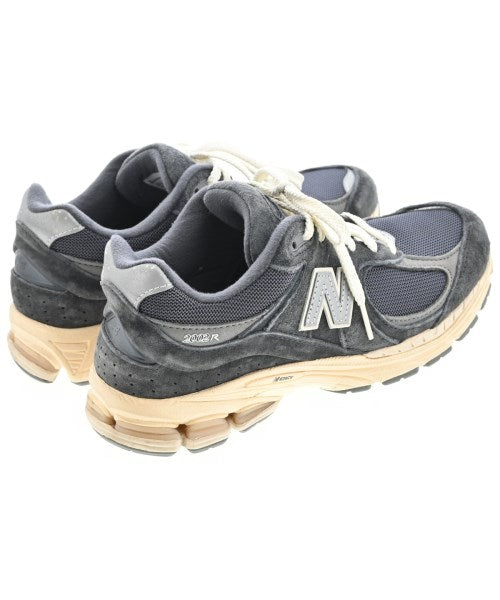 New Balance รองเท้าผ้าใบ