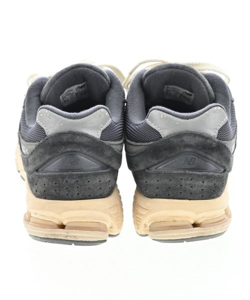 New Balance รองเท้าผ้าใบ