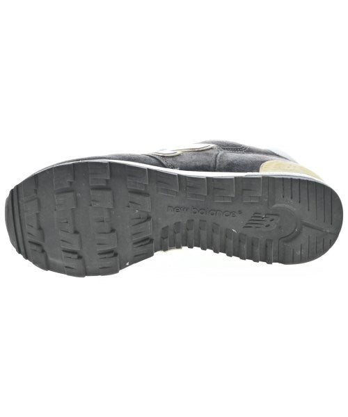 New Balance รองเท้าผ้าใบ