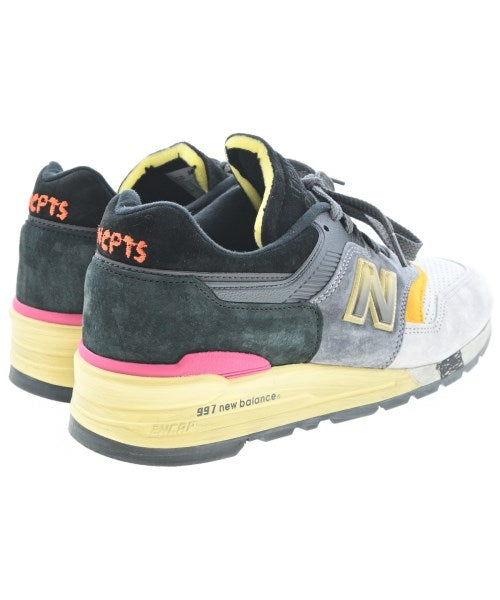New Balance รองเท้าผ้าใบ