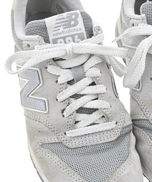 New Balance รองเท้าผ้าใบ