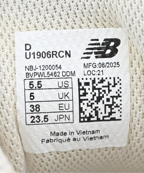 New Balance รองเท้าผ้าใบ