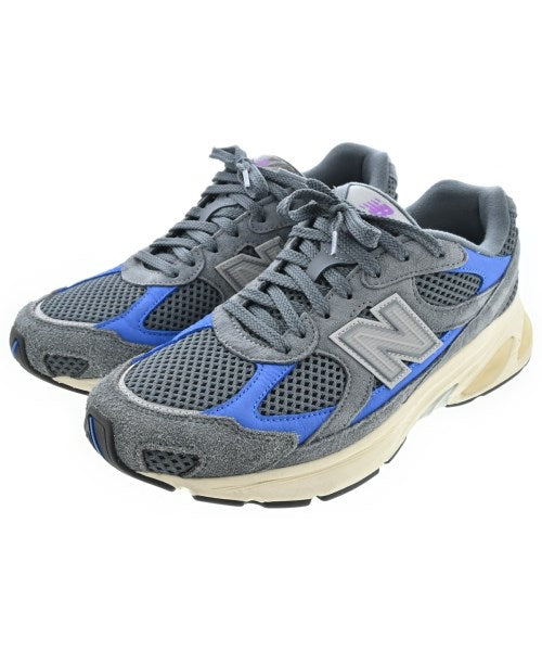 New Balance รองเท้าผ้าใบ