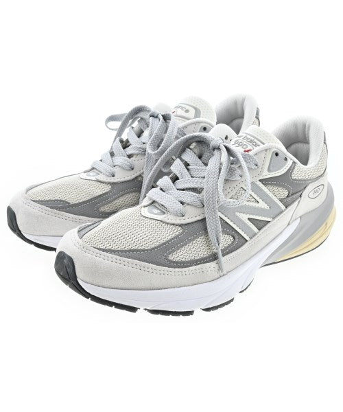 New Balance รองเท้าผ้าใบ