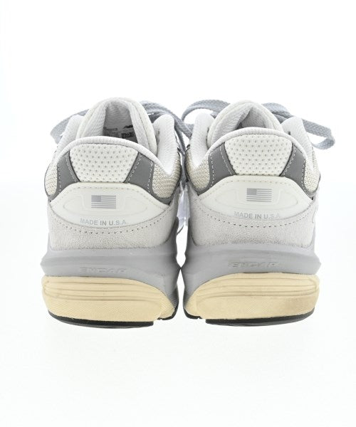 New Balance รองเท้าผ้าใบ