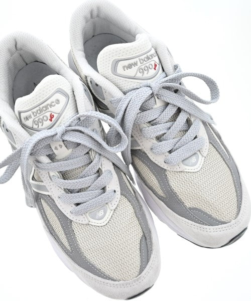 New Balance รองเท้าผ้าใบ