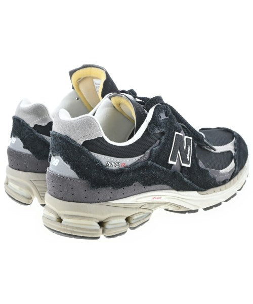 New Balance รองเท้าผ้าใบ