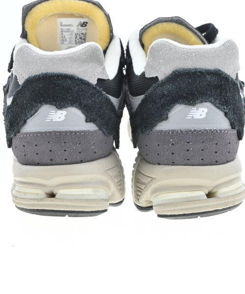 New Balance รองเท้าผ้าใบ
