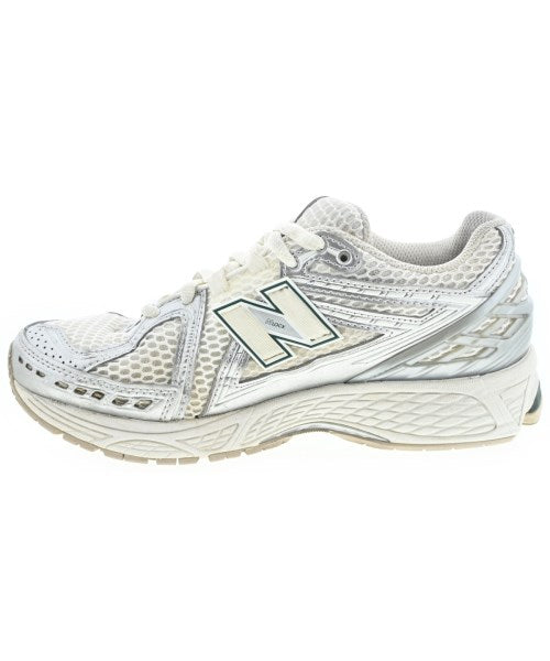 New Balance รองเท้าผ้าใบ