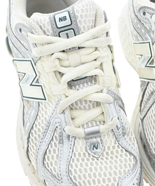 New Balance รองเท้าผ้าใบ