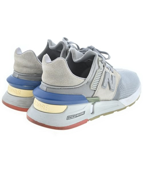 New Balance รองเท้าผ้าใบ