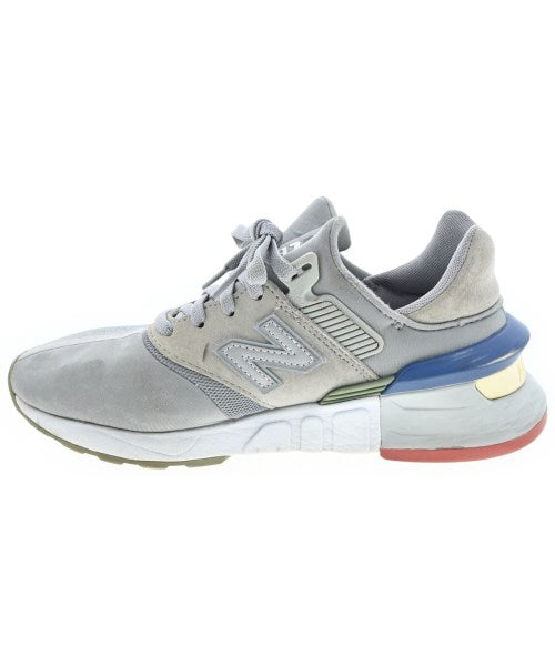 New Balance รองเท้าผ้าใบ