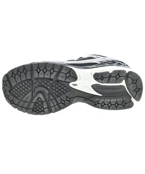 New Balance รองเท้าผ้าใบ