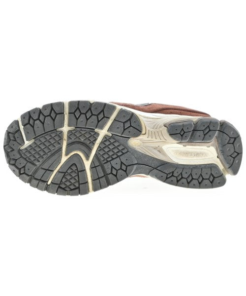 New Balance รองเท้าผ้าใบ