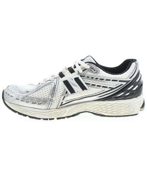 New Balance รองเท้าผ้าใบ