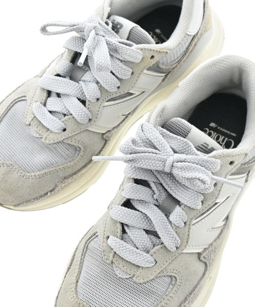 New Balance รองเท้าผ้าใบ