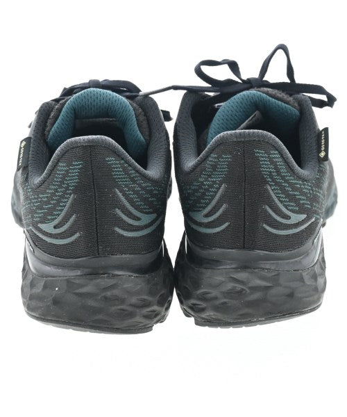 New Balance รองเท้าผ้าใบ