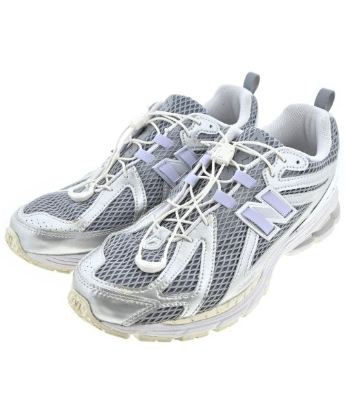 New Balance รองเท้าผ้าใบ