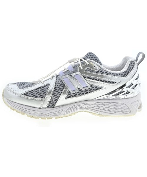 New Balance รองเท้าผ้าใบ