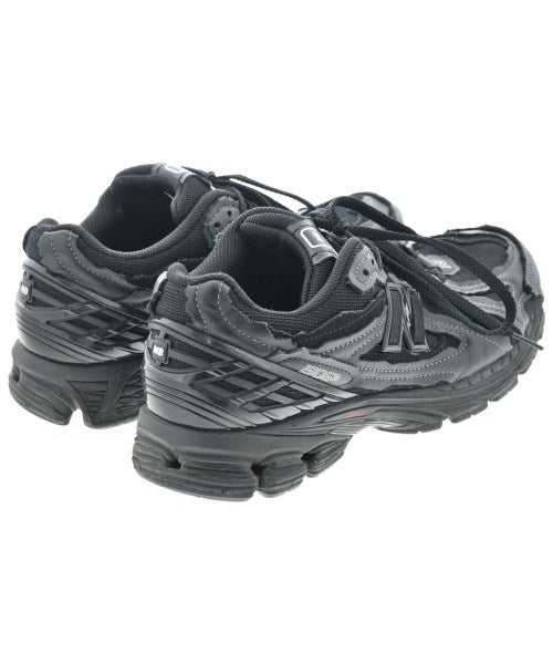 New Balance รองเท้าผ้าใบ