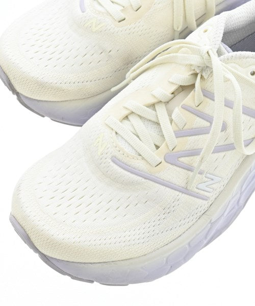 New Balance รองเท้าผ้าใบ