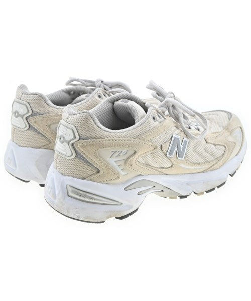 New Balance รองเท้าผ้าใบ