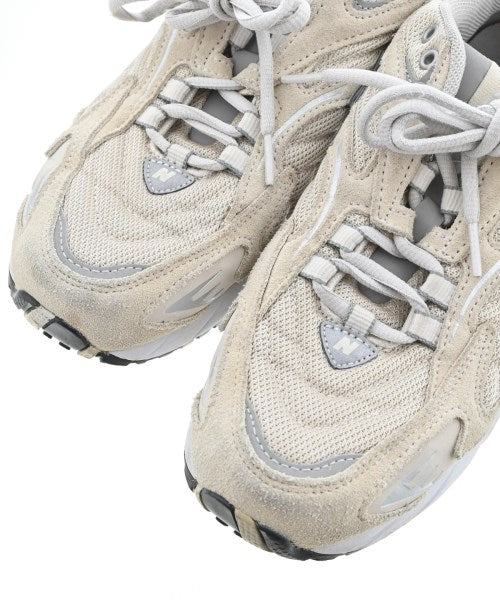 New Balance รองเท้าผ้าใบ