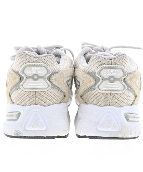 New Balance รองเท้าผ้าใบ