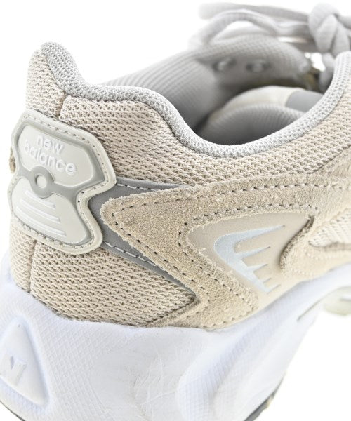 New Balance รองเท้าผ้าใบ