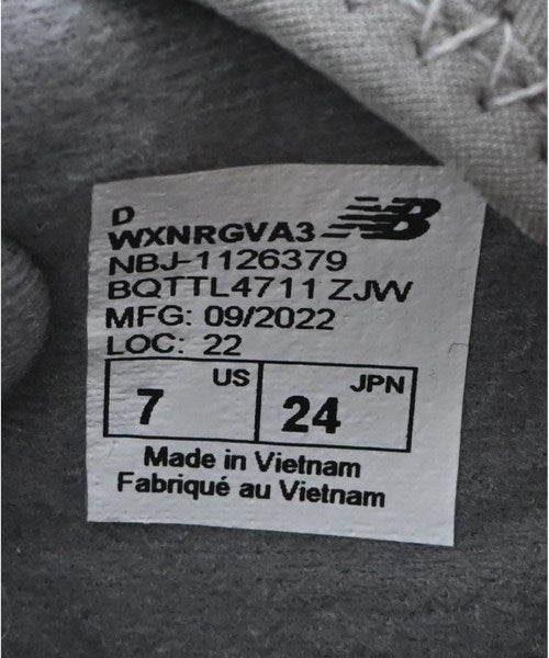 New Balance รองเท้าผ้าใบ