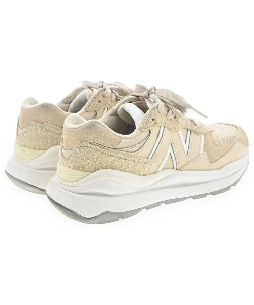 New Balance รองเท้าผ้าใบ