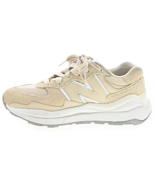 New Balance รองเท้าผ้าใบ