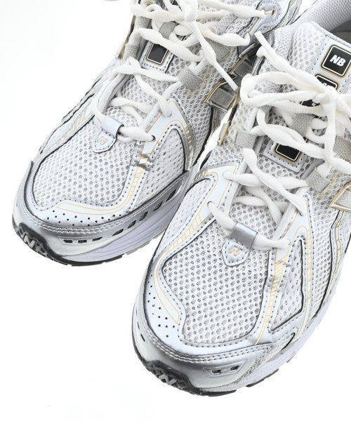 New Balance รองเท้าผ้าใบ