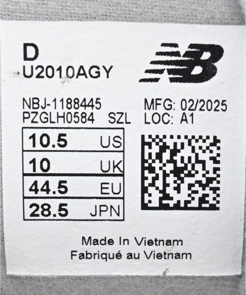 New Balance รองเท้าผ้าใบ