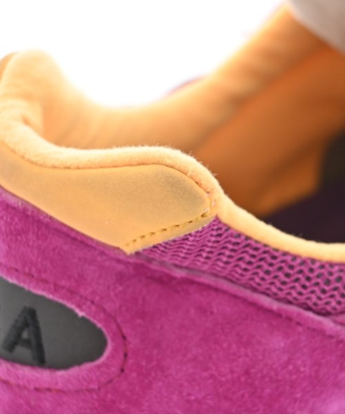 New Balance รองเท้าผ้าใบ