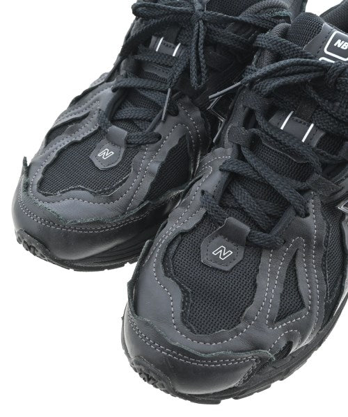 New Balance รองเท้าผ้าใบ