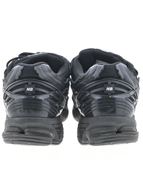 New Balance รองเท้าผ้าใบ