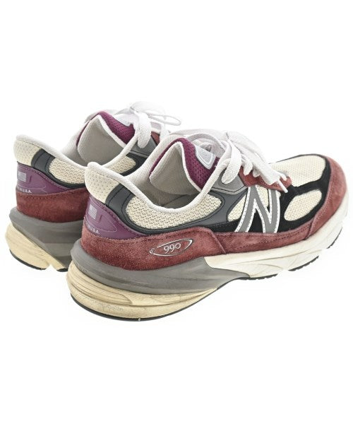New Balance รองเท้าผ้าใบ