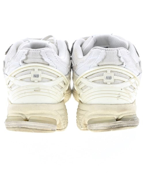 New Balance รองเท้าผ้าใบ
