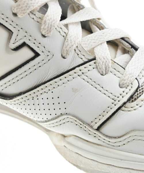 New Balance รองเท้าผ้าใบ