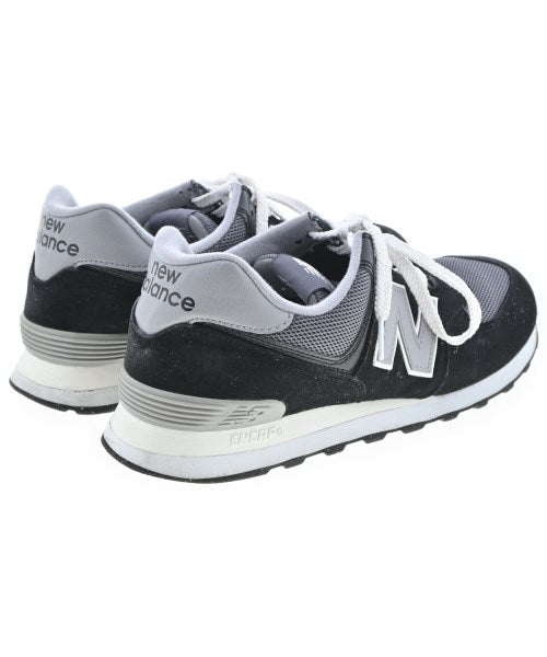 New Balance รองเท้าผ้าใบ