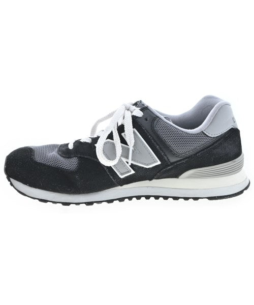 New Balance รองเท้าผ้าใบ