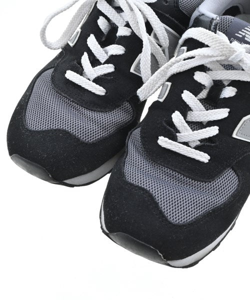 New Balance รองเท้าผ้าใบ