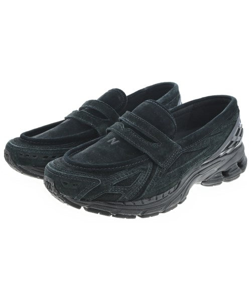 New Balance รองเท้าผ้าใบ