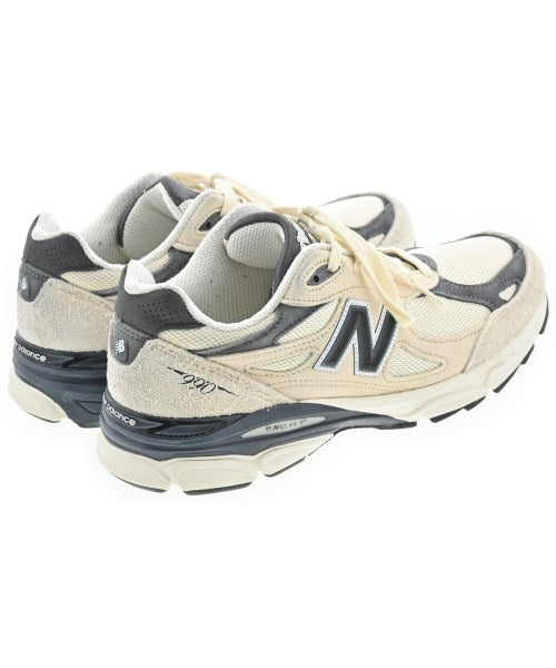 New Balance รองเท้าผ้าใบ