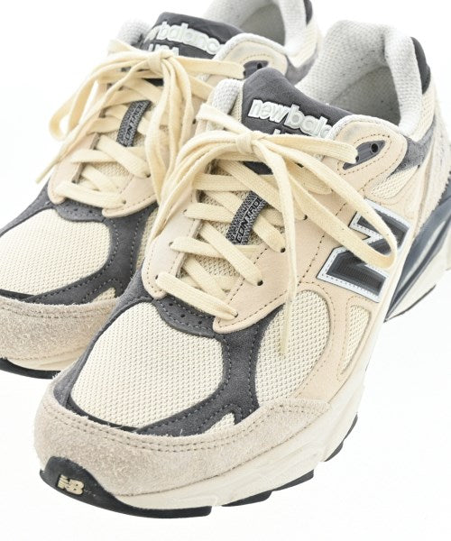 New Balance รองเท้าผ้าใบ