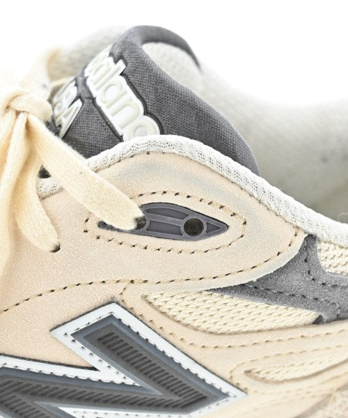 New Balance รองเท้าผ้าใบ